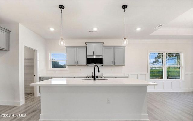 263 Nellie Lane, Swansboro, NC 28584