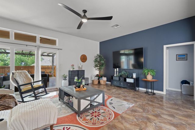 4212 Fairmeadow DR, Round Rock, TX 78665