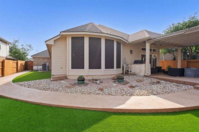 4212 Fairmeadow DR, Round Rock, TX 78665