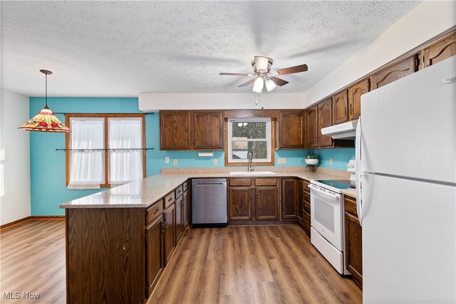 4415 Royce Avenue, Uniontown, OH 44685