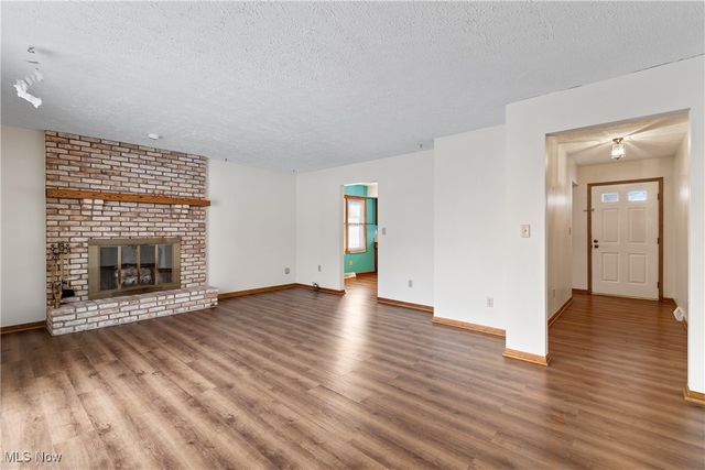 4415 Royce Avenue, Uniontown, OH 44685