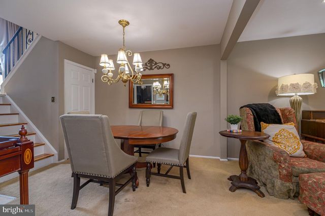 20 KELLY CT, Hamilton, NJ 08690