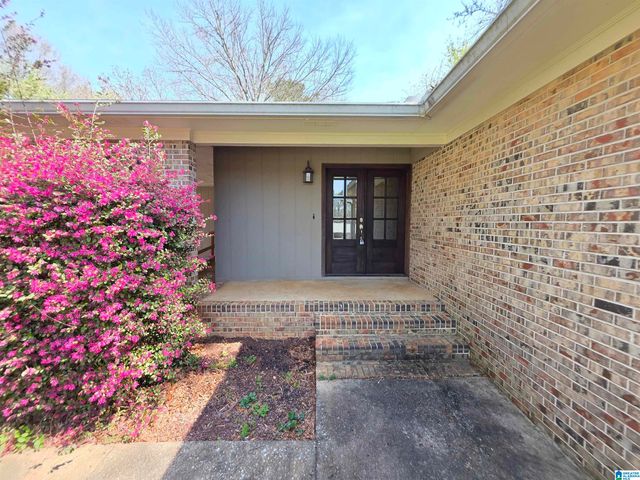 1018 SOUTHWOOD AVENUE, Talladega, AL 35160