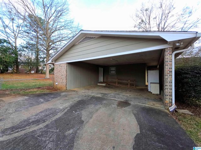 1018 SOUTHWOOD AVENUE, Talladega, AL 35160