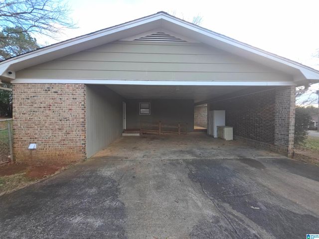 1018 SOUTHWOOD AVENUE, Talladega, AL 35160