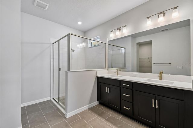5842 NATIVE OAK STREET, Mount Dora, FL 32757