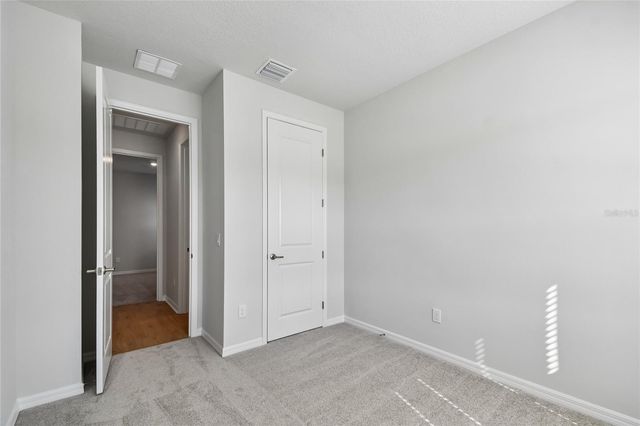 5842 NATIVE OAK STREET, Mount Dora, FL 32757
