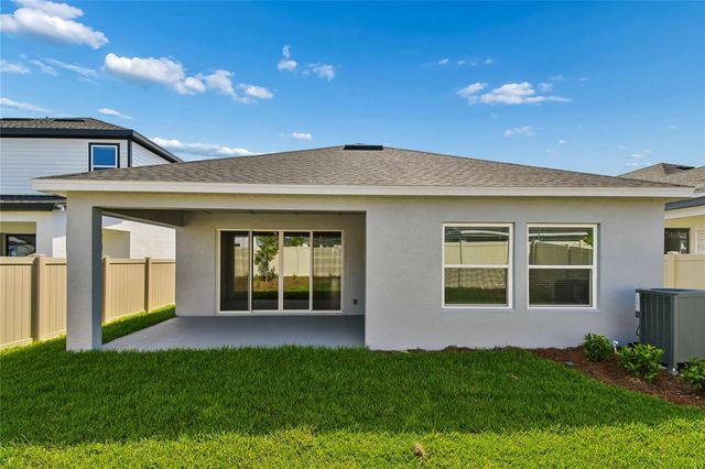 5842 NATIVE OAK STREET, Mount Dora, FL 32757
