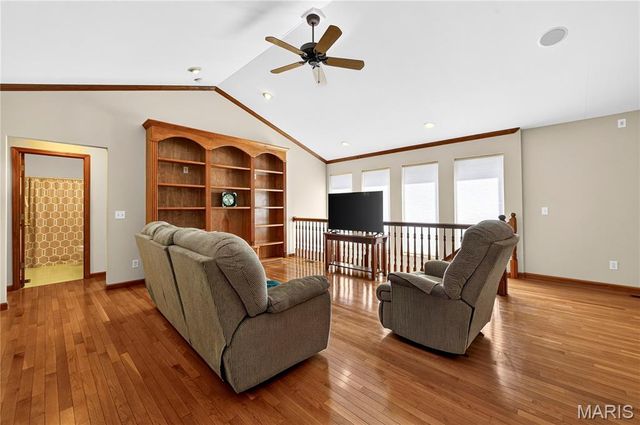 3201 Bear Tracks Drive, Wentzville, MO 63385
