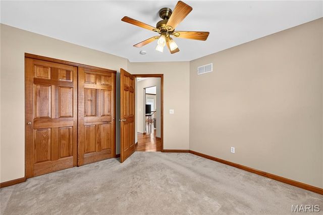 3201 Bear Tracks Drive, Wentzville, MO 63385