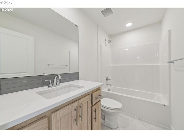 1804 Nw 18TH St, Battle Ground, WA 98604