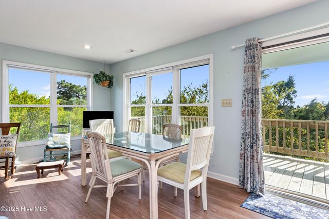 102 Wyndward Court, Emerald Isle, NC 28594