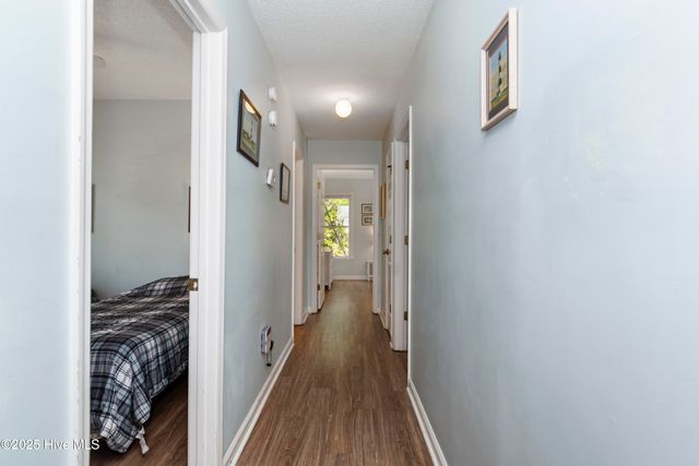 102 Wyndward Court, Emerald Isle, NC 28594