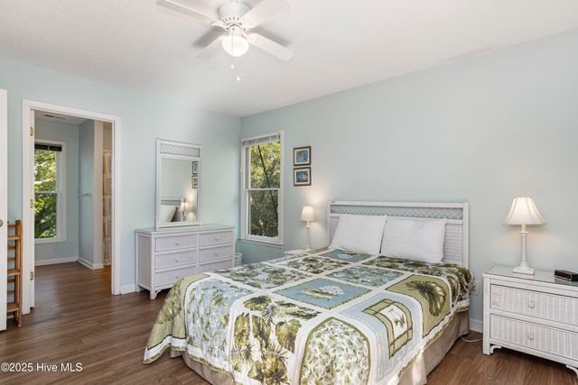 102 Wyndward Court, Emerald Isle, NC 28594