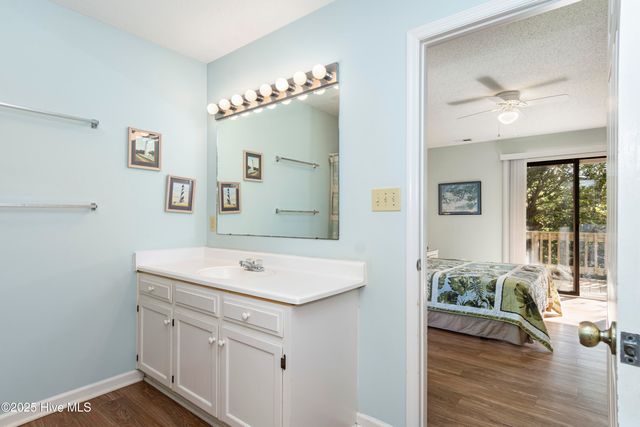 102 Wyndward Court, Emerald Isle, NC 28594