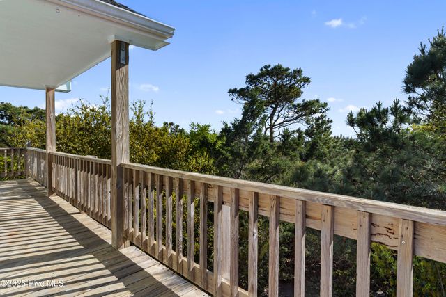 102 Wyndward Court, Emerald Isle, NC 28594