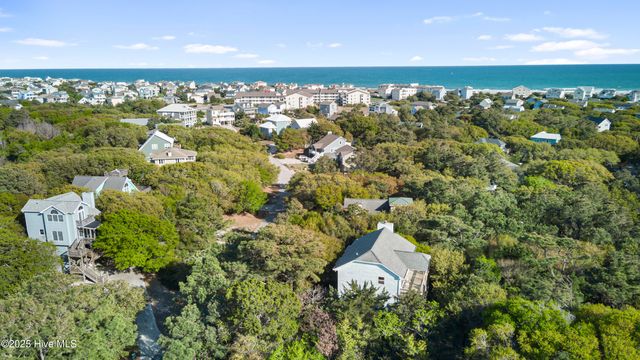 102 Wyndward Court, Emerald Isle, NC 28594