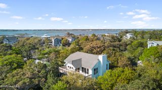 102 Wyndward Court, Emerald Isle, NC 28594