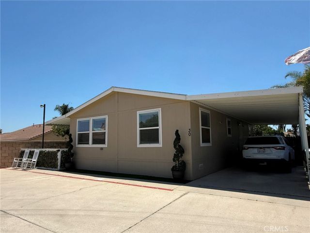 8297 Cottonwood Ave. Spc 30, Fontana, CA 92335