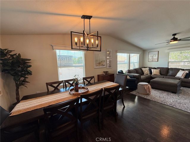 8297 Cottonwood Ave. Spc 30, Fontana, CA 92335