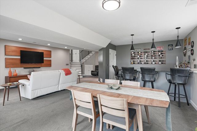 15809 Nursery Drive, Minnetonka, MN 55345