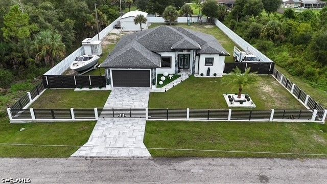611 Lake AVE, Lehigh Acres, FL 33972