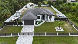 611 Lake AVE, Lehigh Acres, FL 33972