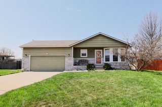 2033 S Crestline Ct, Wichita, KS 67209