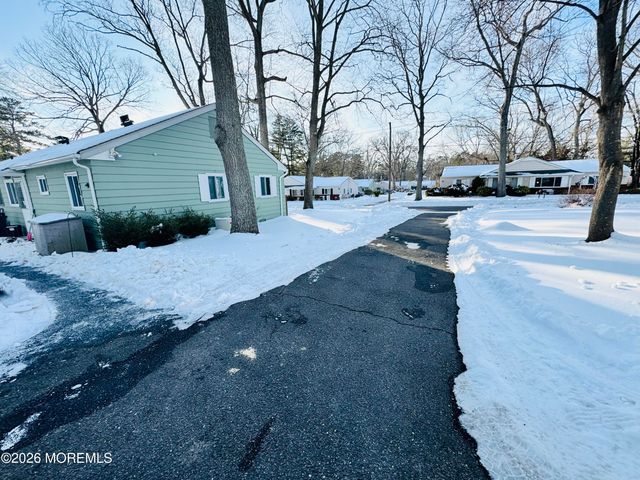 7 A Pheasant Street, Manchester, NJ 08759