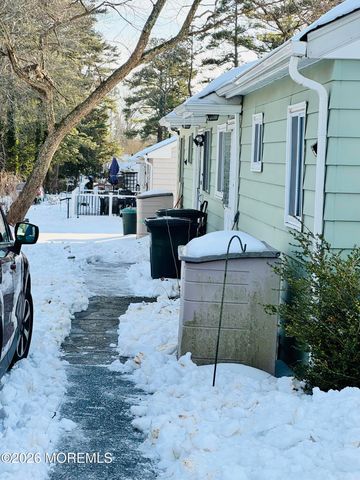 7 A Pheasant Street, Manchester, NJ 08759