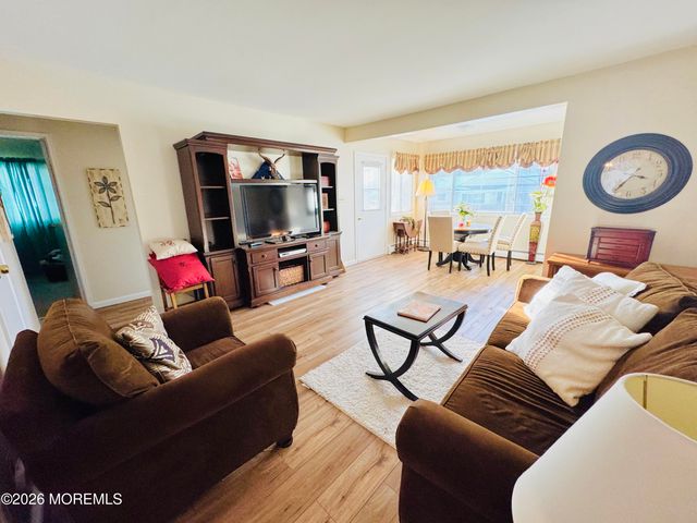 7 A Pheasant Street, Manchester, NJ 08759