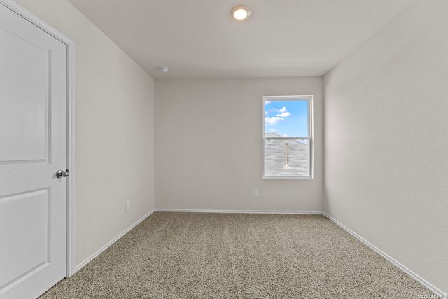 134 Langston Dr, Maxwell, TX 78640