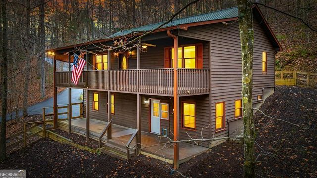 18 Gradient Court, Ellijay, GA 30540