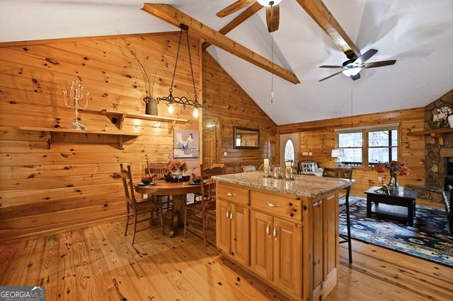 18 Gradient Court, Ellijay, GA 30540