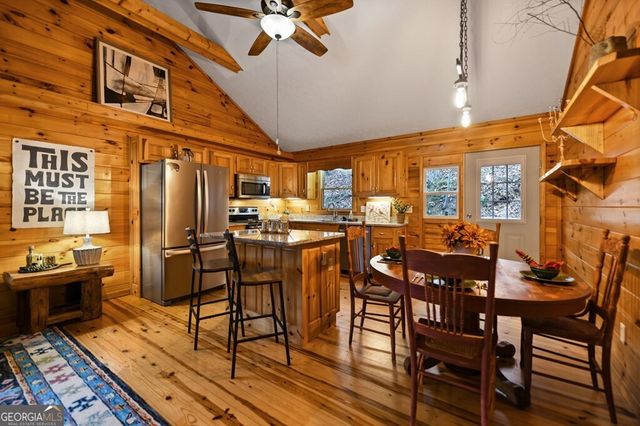 18 Gradient Court, Ellijay, GA 30540