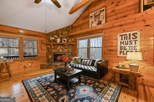 18 Gradient Court, Ellijay, GA 30540