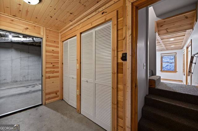 18 Gradient Court, Ellijay, GA 30540