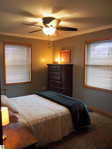 1584 W Chapman Road, Mt Pleasant, MI 48858