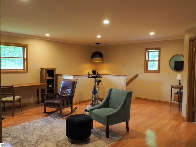 1584 W Chapman Road, Mt Pleasant, MI 48858