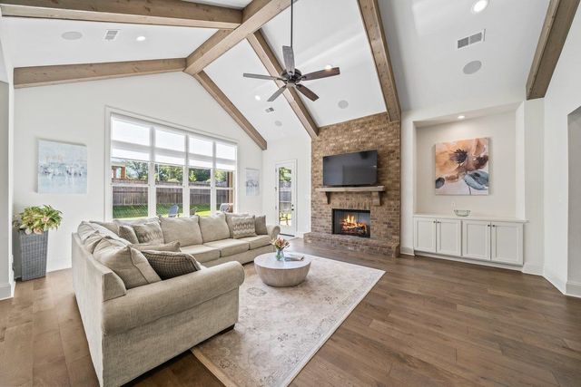 3358 HIDDEN BEND LN, Collierville, TN 38017