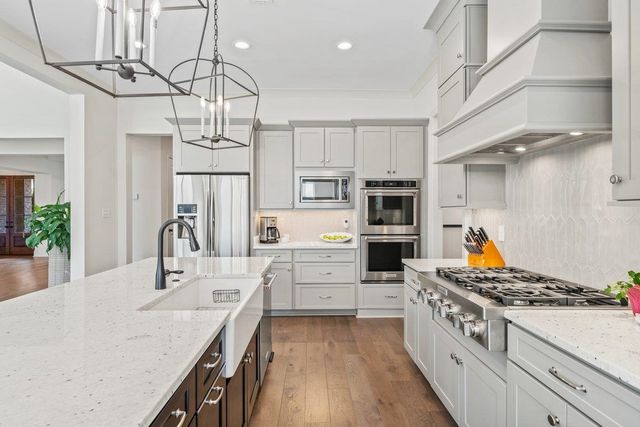 3358 HIDDEN BEND LN, Collierville, TN 38017