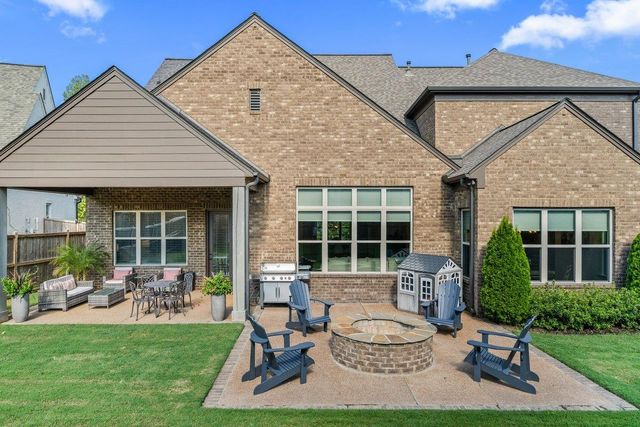 3358 HIDDEN BEND LN, Collierville, TN 38017