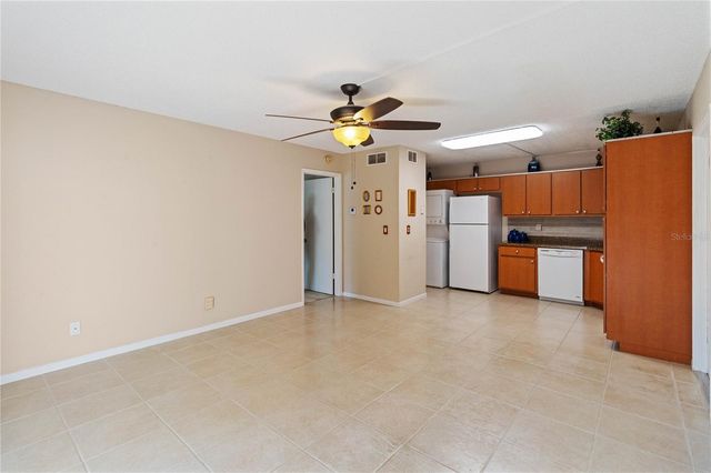 8205 SUN SPRING CIRCLE C2, Orlando, FL 32825