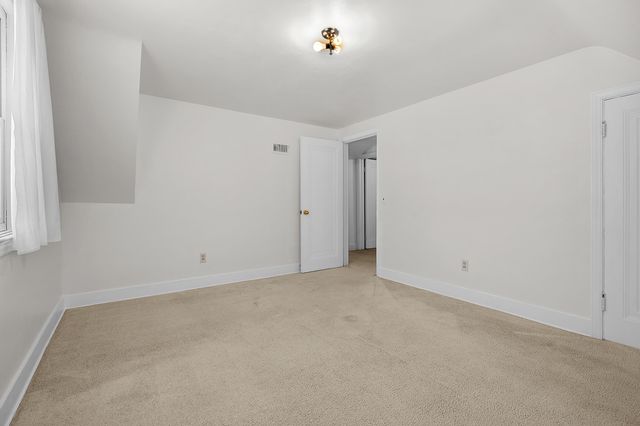 1928 Miles Avenue, Kalamazoo, MI 49001