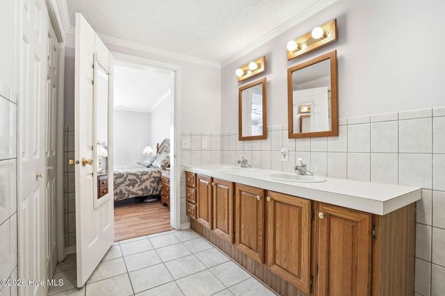 424 Capeside Drive, Wilmington, NC 28412