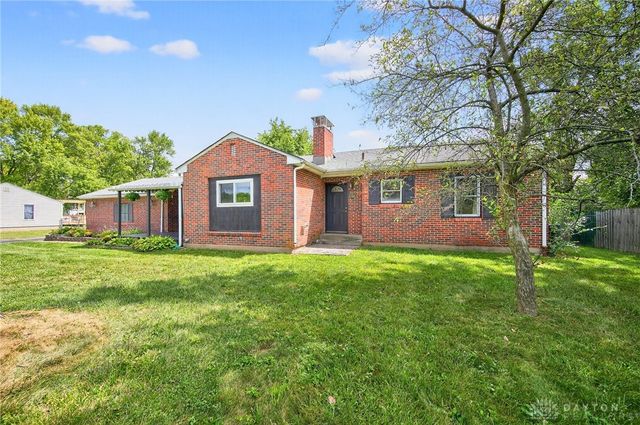 1946 N Longview Street, Beavercreek, OH 45432