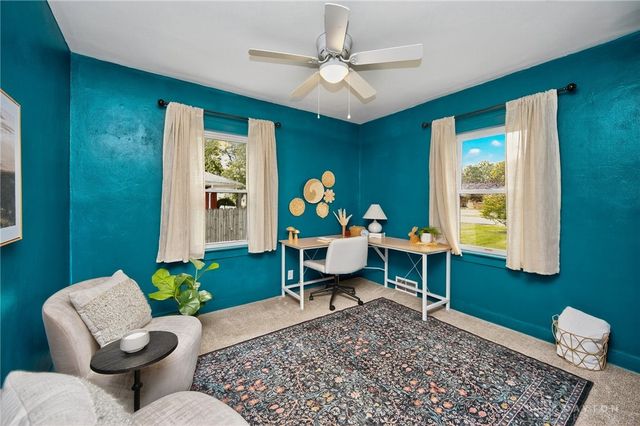 1946 N Longview Street, Beavercreek, OH 45432