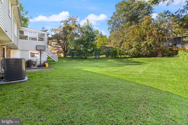 14815 EMPIRE ST, Woodbridge, VA 22193