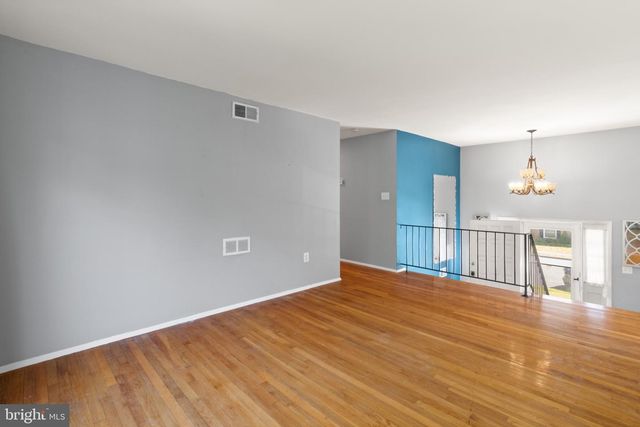 14815 EMPIRE ST, Woodbridge, VA 22193