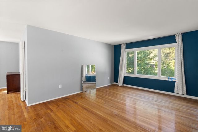 14815 EMPIRE ST, Woodbridge, VA 22193